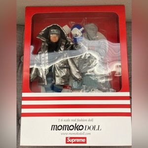 Momoko Supreme Fashion Doll